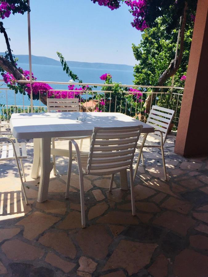 Apartments Jurakovic Živogošće Buitenkant foto