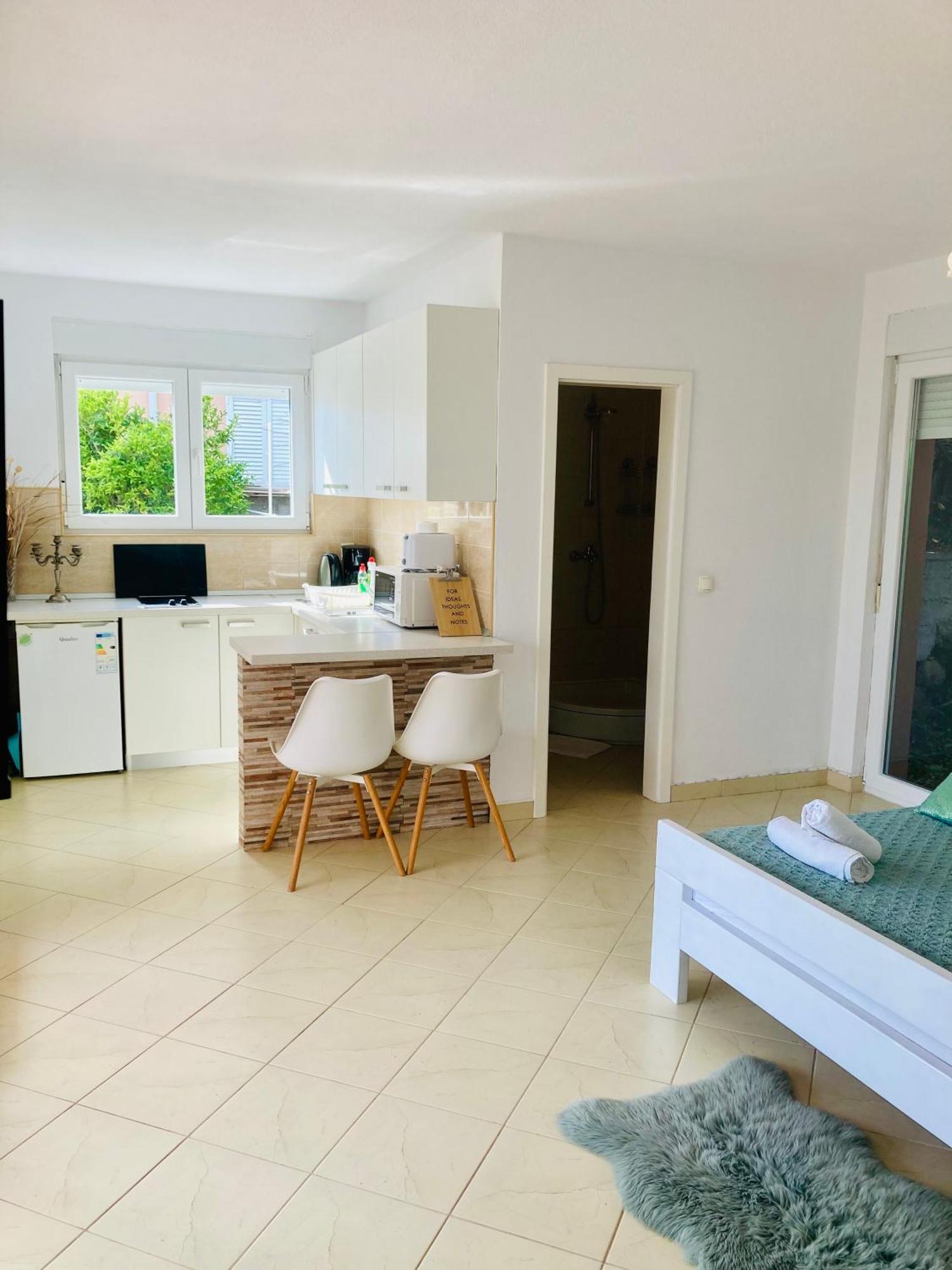Apartments Jurakovic Živogošće Buitenkant foto