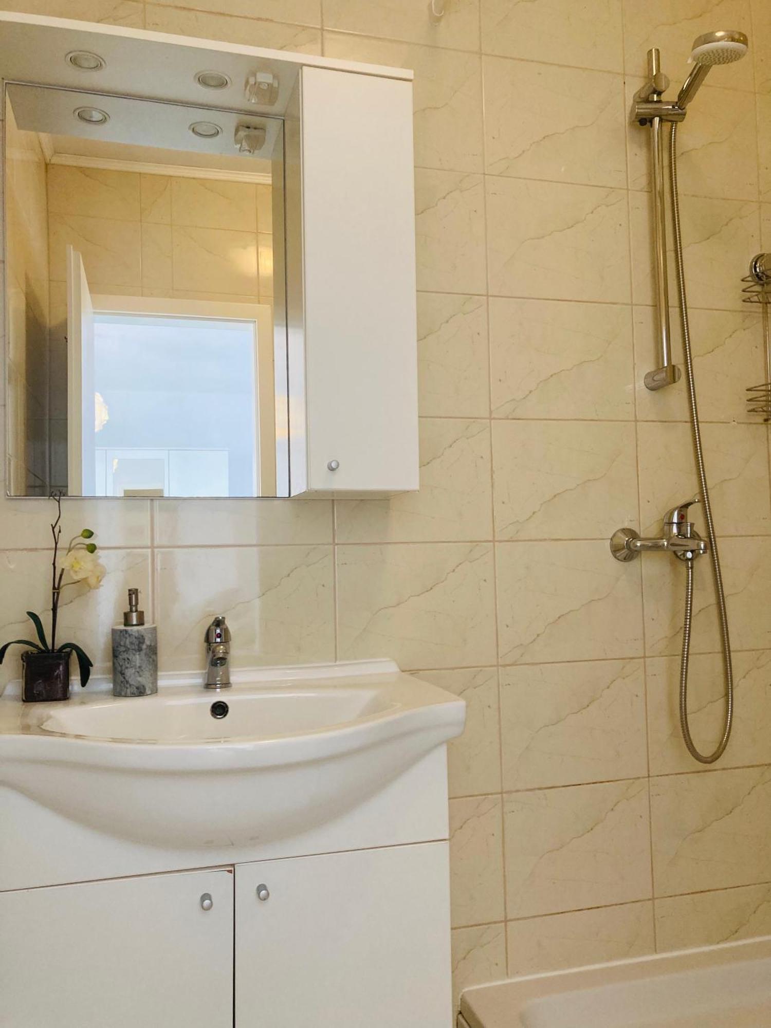 Apartments Jurakovic Živogošće Buitenkant foto