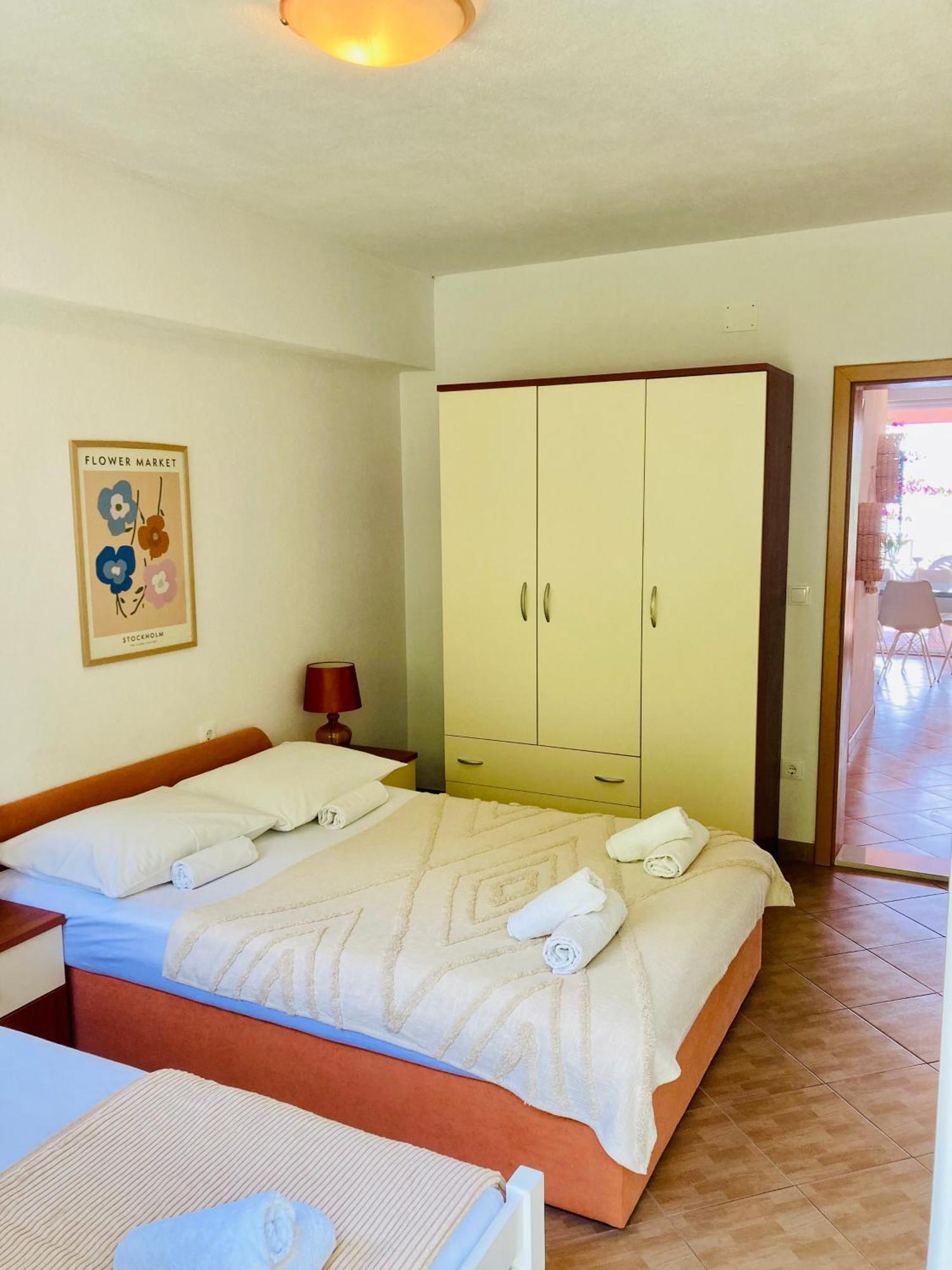 Apartments Jurakovic Živogošće Buitenkant foto