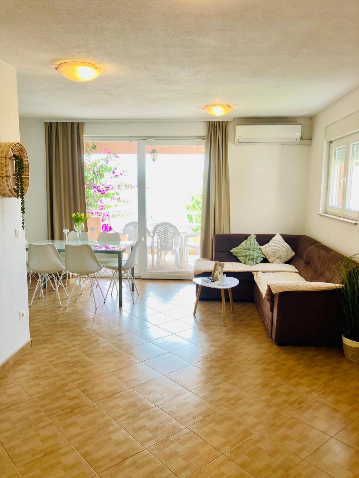 Apartments Jurakovic Živogošće Buitenkant foto